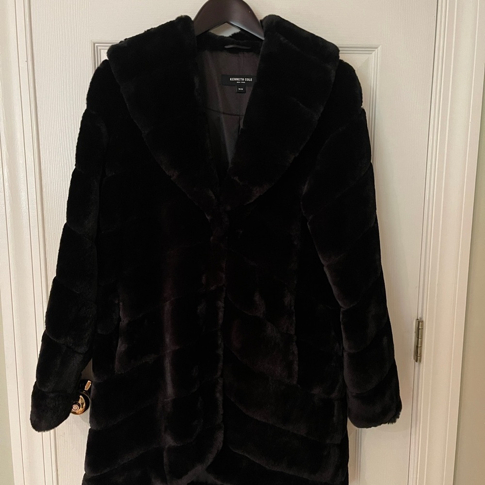 NWT Kenneth Cole Black Faux Fur Coat